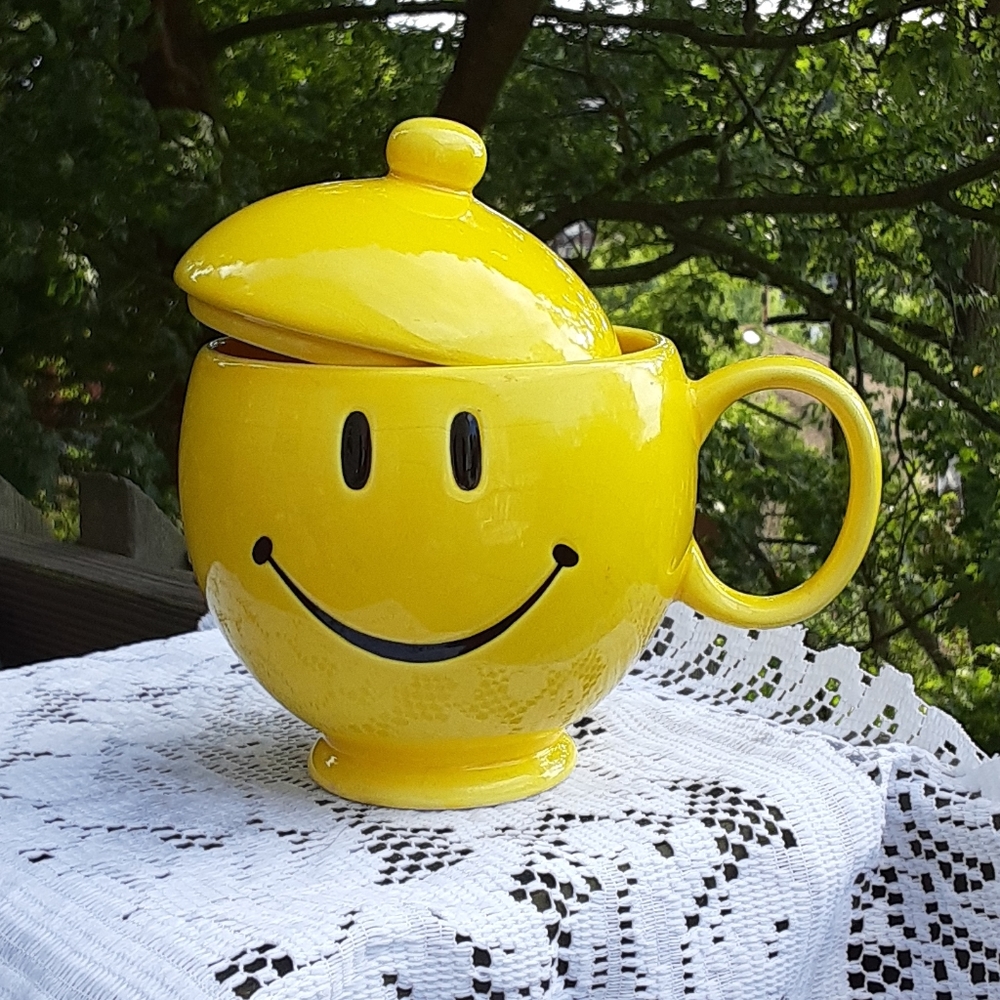 5" smile cup